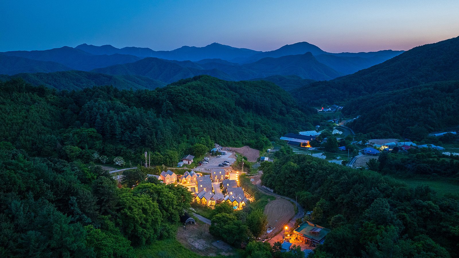 야간 항공 전경